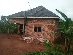 3bdrm House in Matuuga Gomba, Wakiso / Wakiso for sale