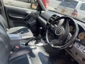 Toyota RAV4 Automatic 2003 Black