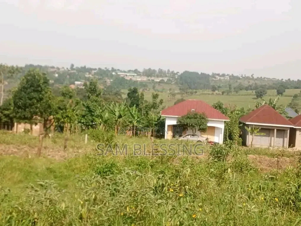 Commercial Plot for Sale in Matuuga Kiggogwa