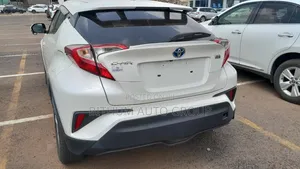 Toyota C-HR 2017 White
