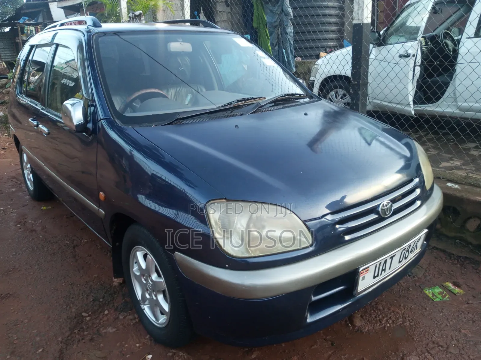 Toyota Raum 1999 Blue