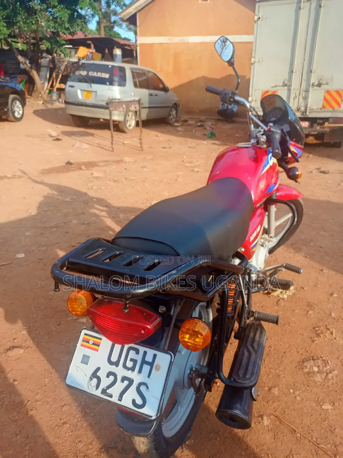 Bajaj CT 125X 2025 Red