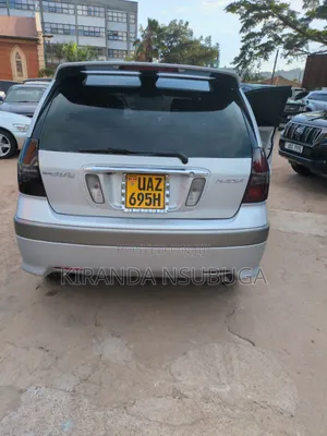 Toyota Nadia 2001 Silver