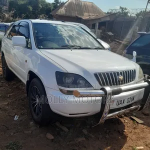 Toyota Harrier 2007 White