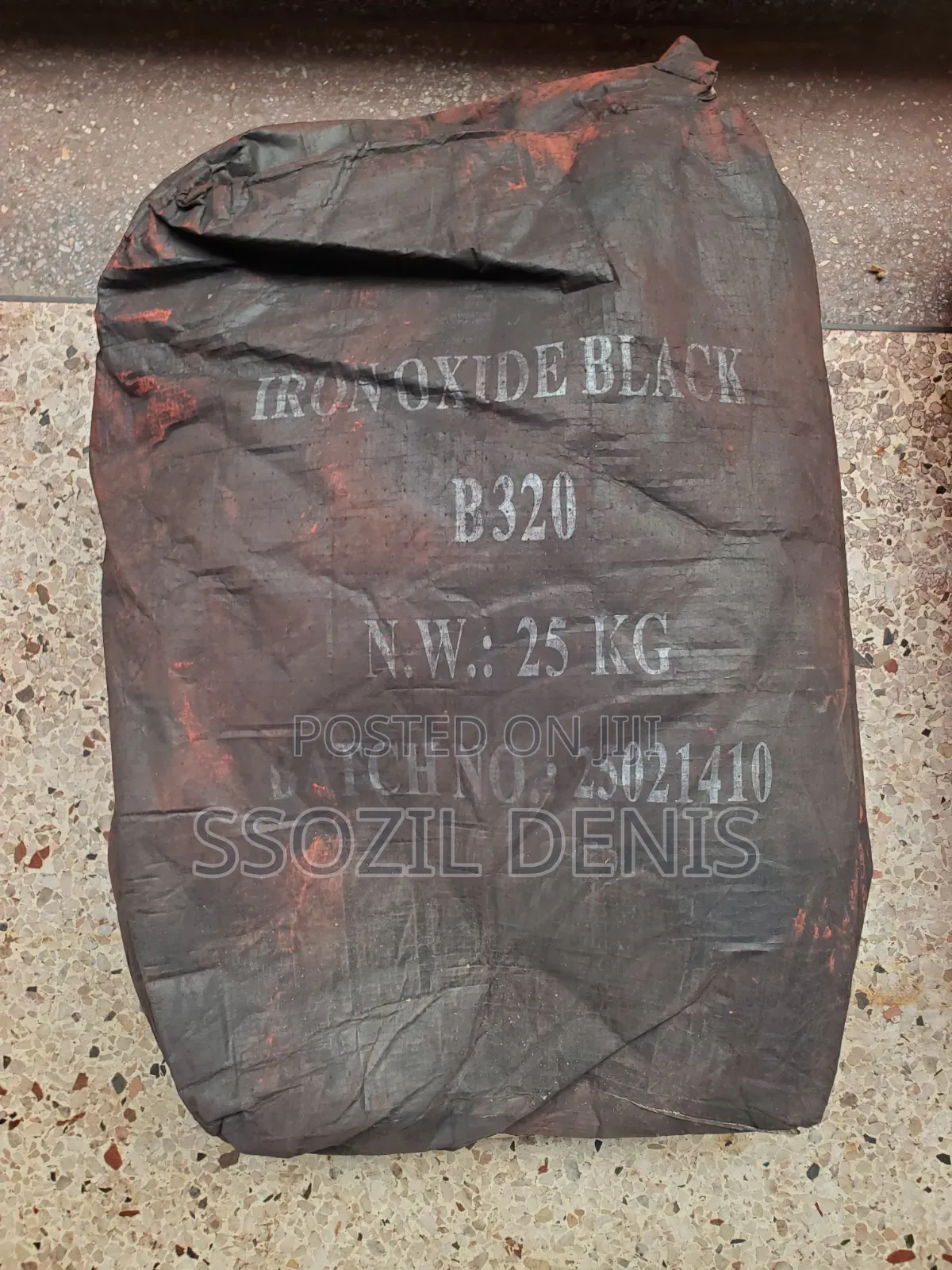 Red Oxide 130 and Black Oxide 320
