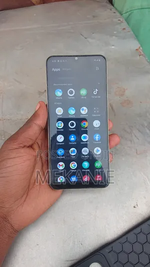 Vivo Y16 64 GB Gold