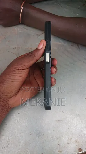 Vivo Y16 64 GB Gold