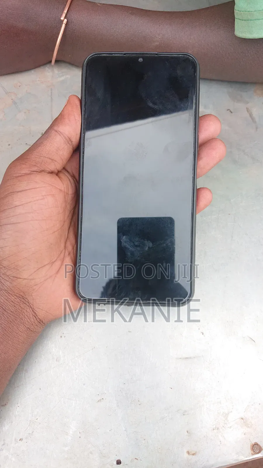 Vivo Y16 64 GB Gold