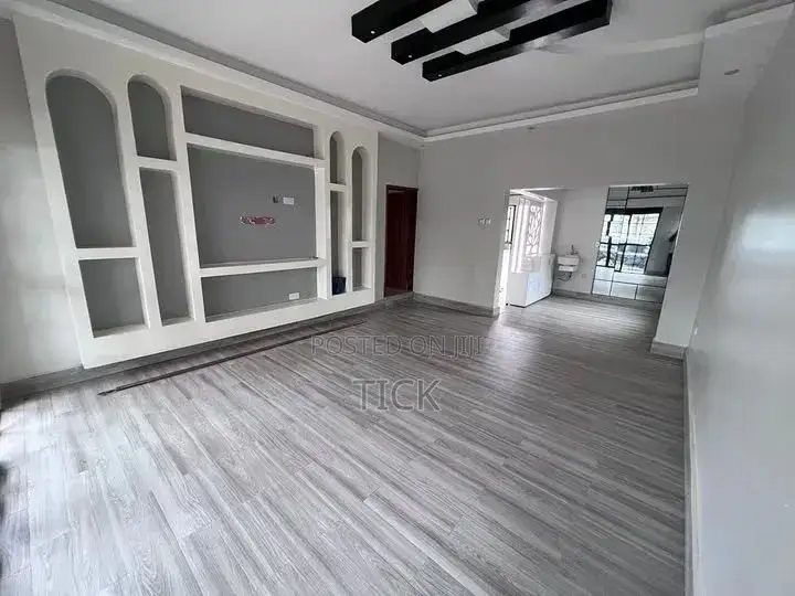 4bdrm Apartment in Muyenga, Makindye for rent