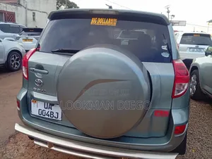 Toyota RAV4 2.0 VVT-i 2008 Green