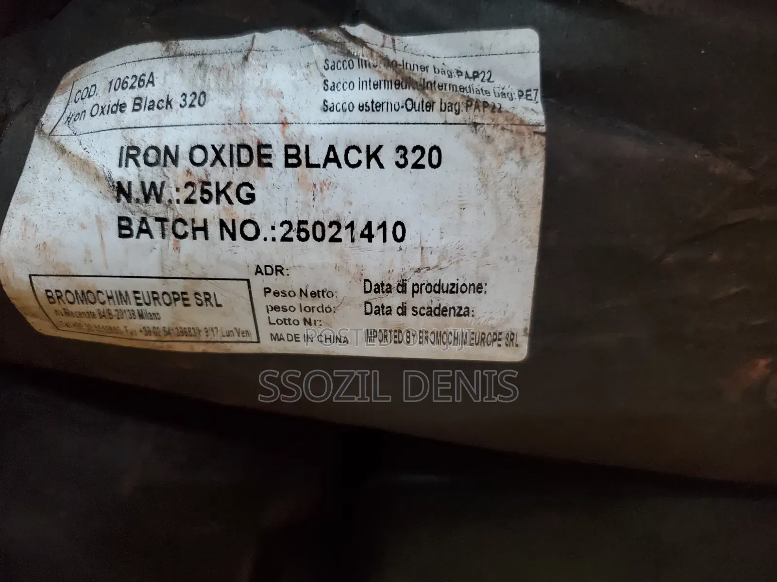 Red Oxide 130 and Black Oxide 320