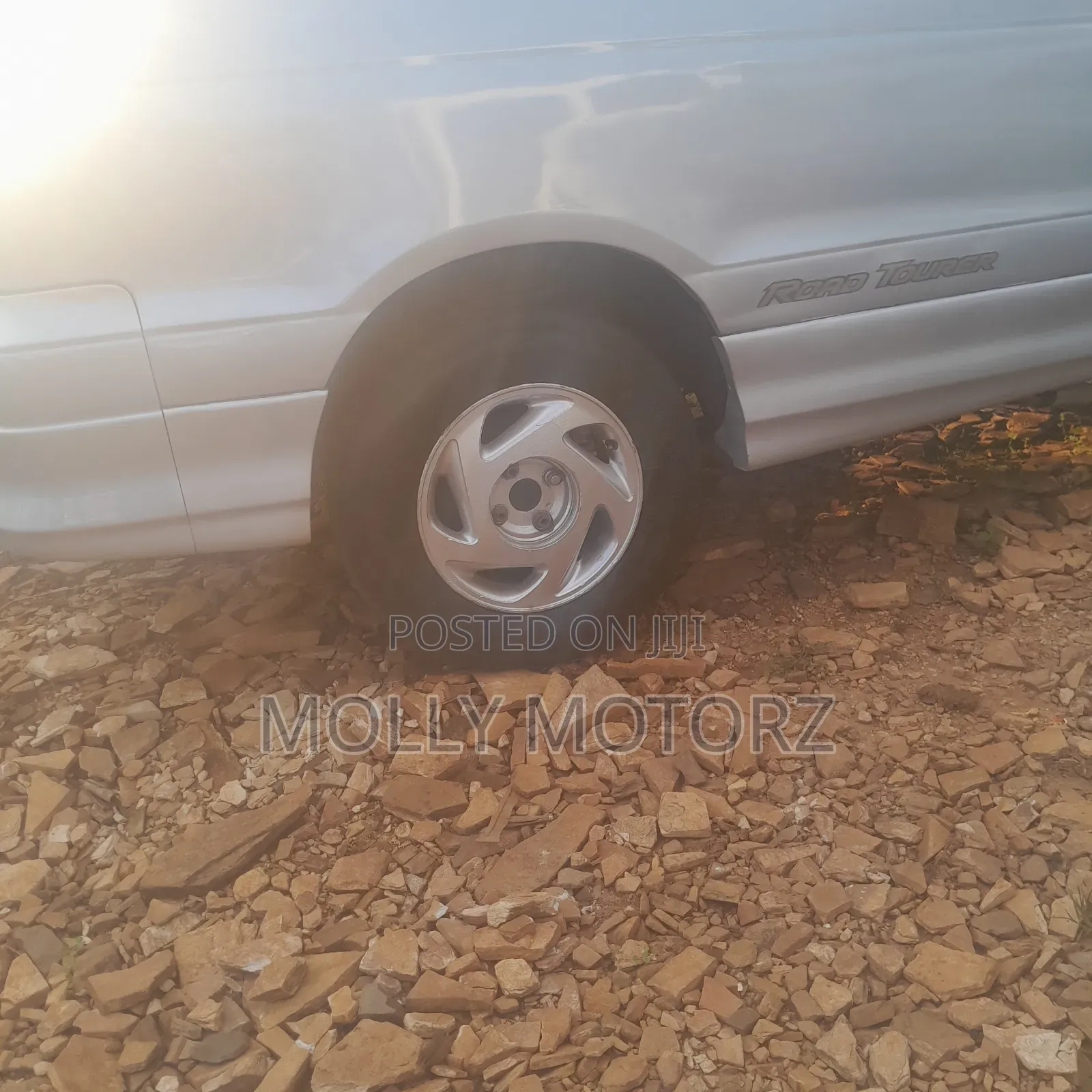 Toyota Noah 2005 Silver