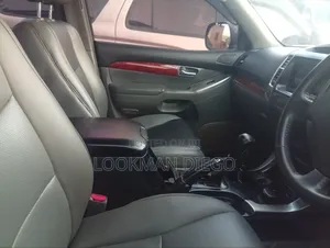 Toyota Land Cruiser Prado 2007 Gray