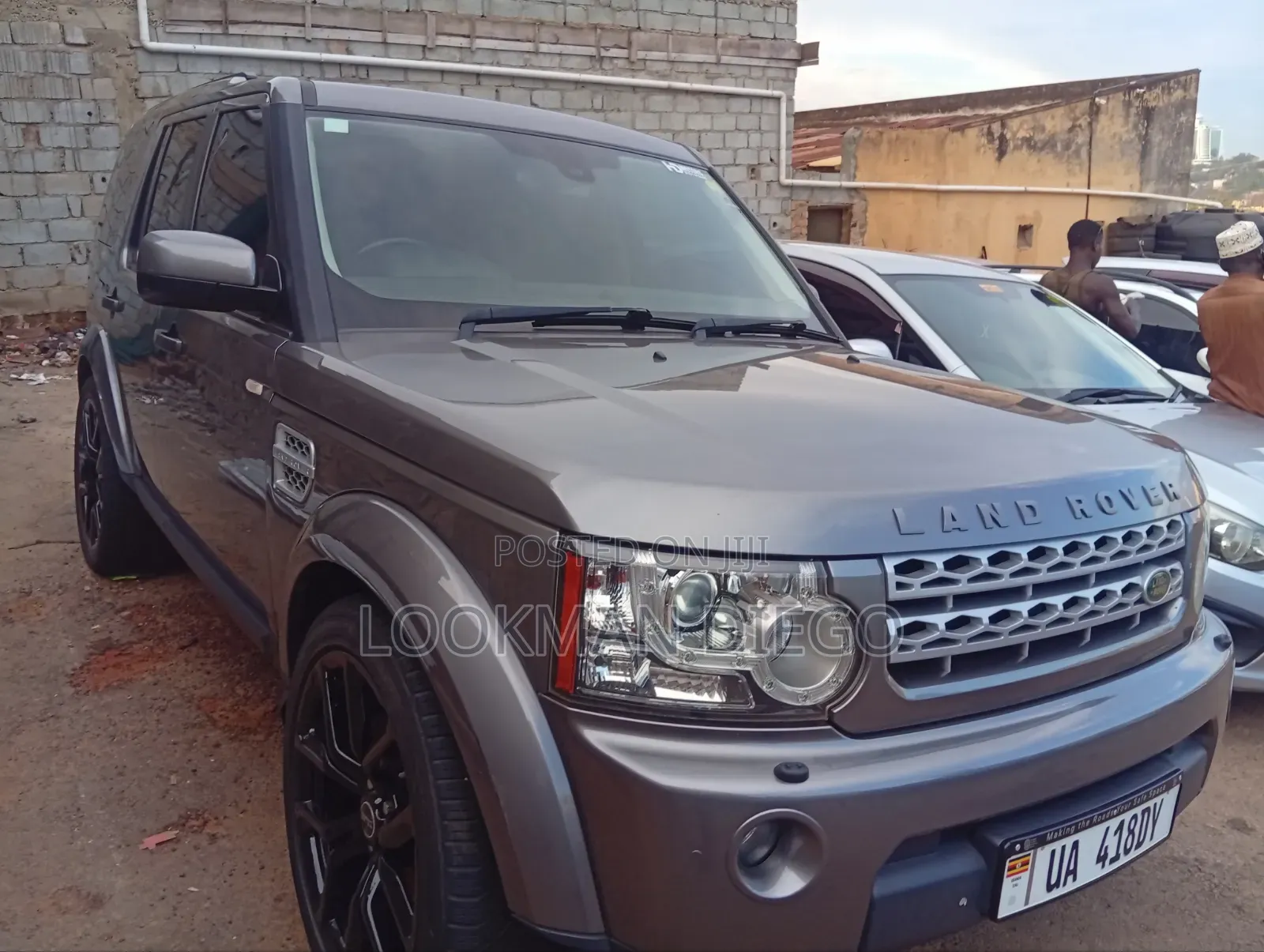 Land Rover Discovery 2012 Gray