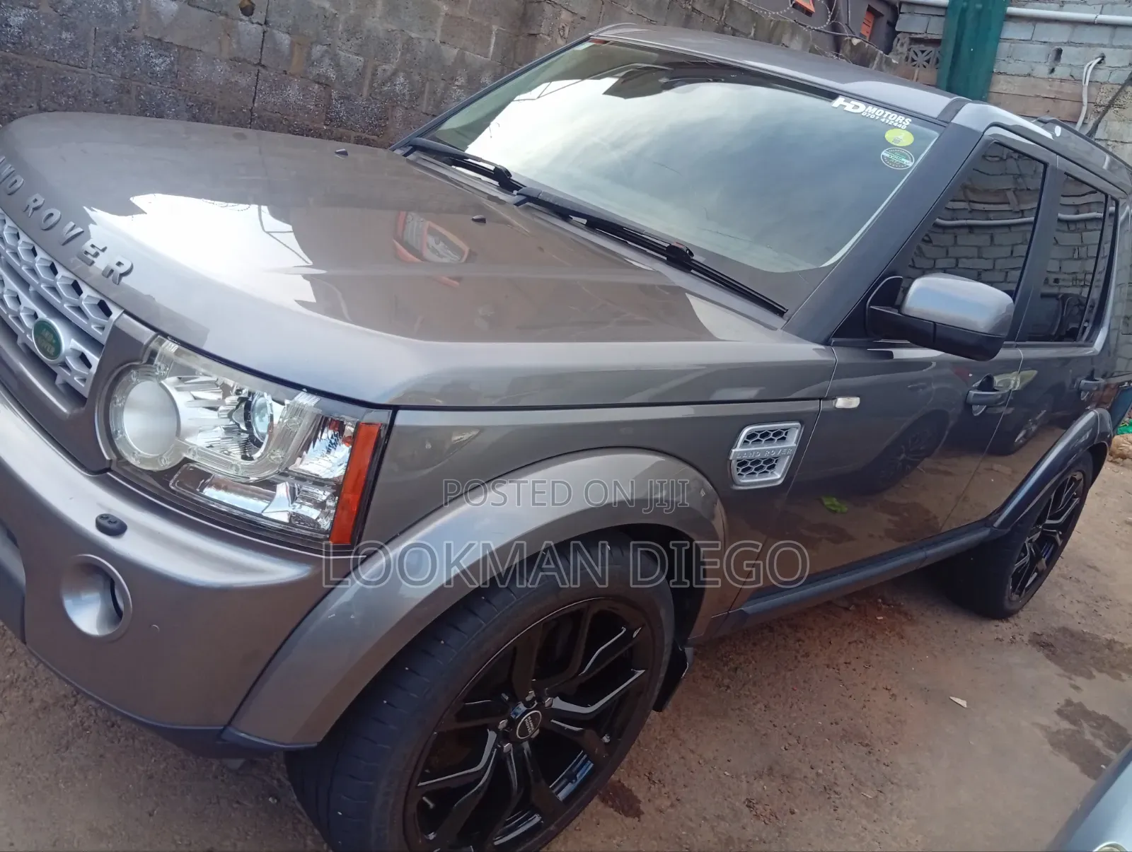Land Rover Discovery 2012 Gray