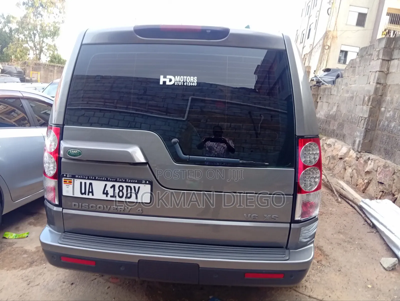 Land Rover Discovery 2012 Gray
