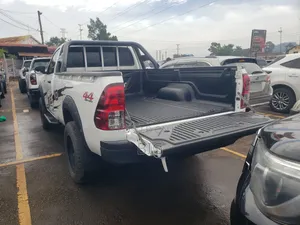 Toyota Hilux Revo Single Cab Deisel 2.8 RWD 2017 White