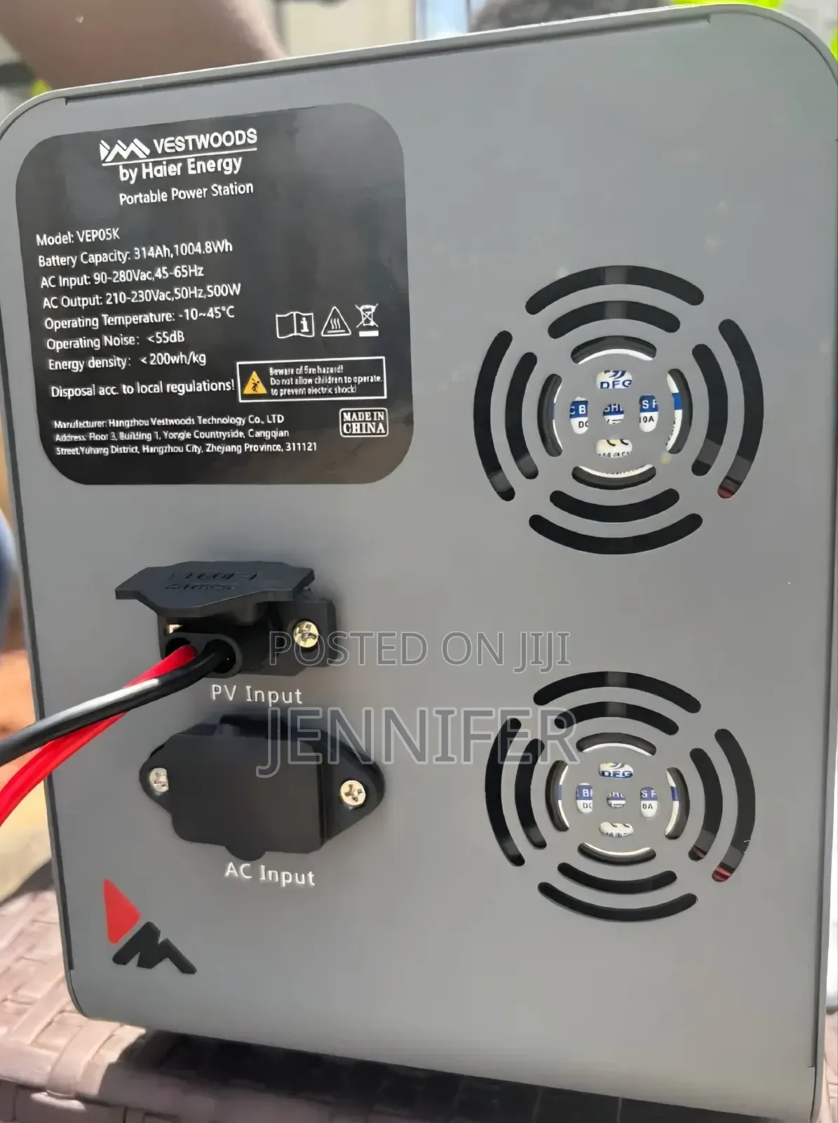 Vestwoods 1000w Portable Power Station by Haier Energy.