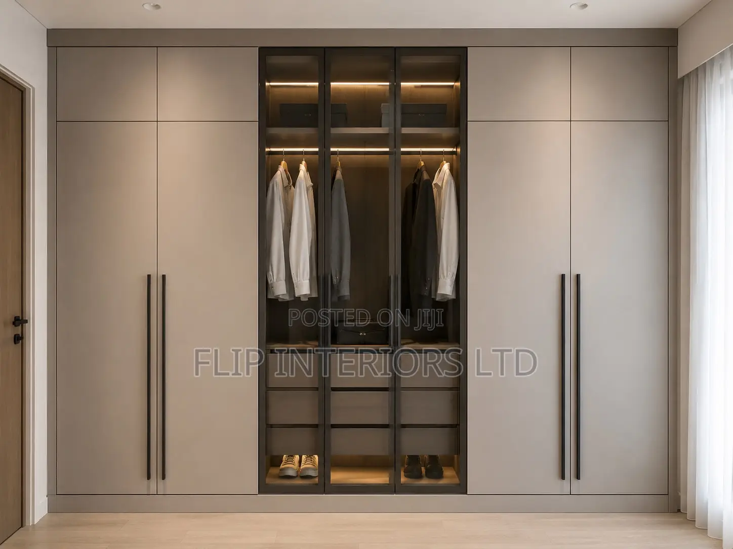 Elegant Bedroom Storage Closet Designs