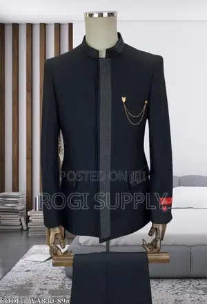 Chenies Collar