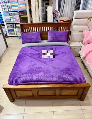 4pc Velvet Duvet - 2 Pillowcases - ⁠1 Bedsheet - ⁠1 Duvet
