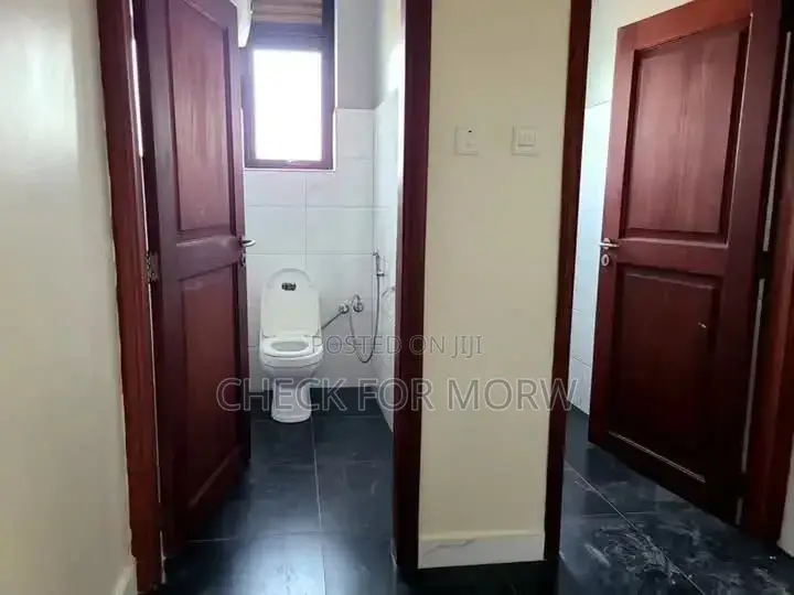 2bdrm Apartment in Gabba, Makindye for rent