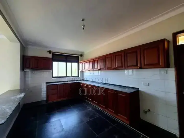 2bdrm Apartment in Gabba, Makindye for rent