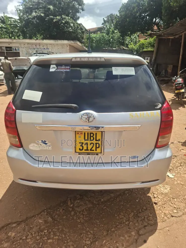 Toyota Wish 2008 Silver