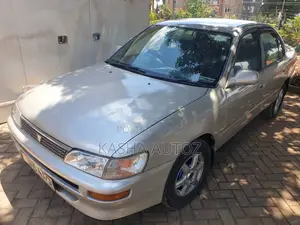 Toyota Corolla 1999 Silver