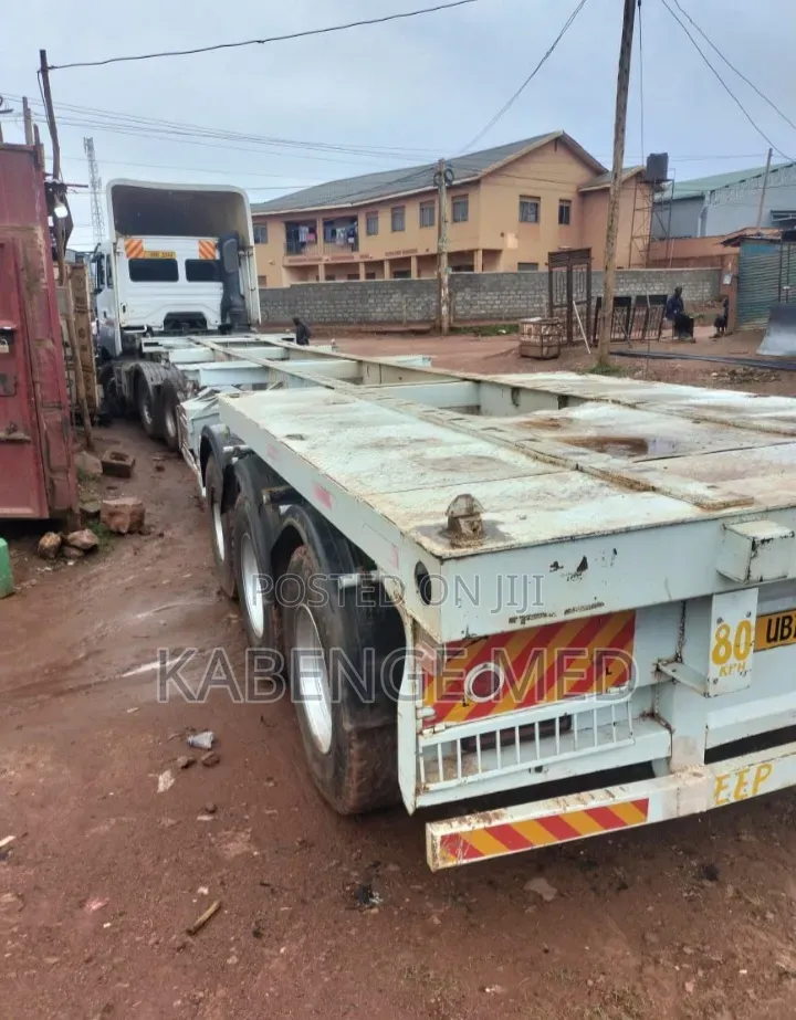 Mercedes Benz Truck Onsale