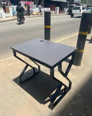 Metallic Office Table/Office Table/Reading Desk/Offices Tables149