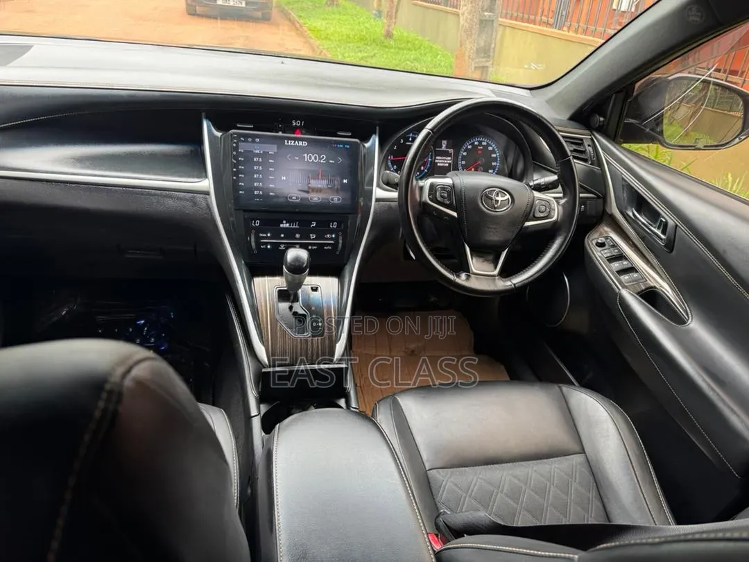 Toyota Harrier 2.0 2015 Purple