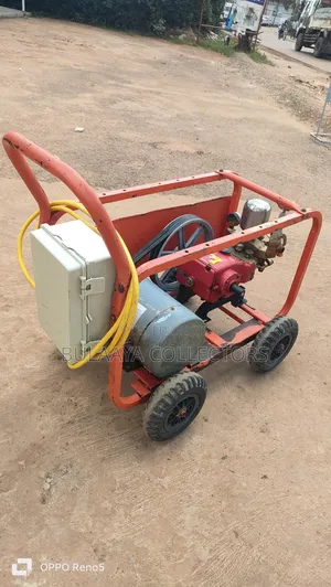 Korea Used Gasoline-Powered Pressure Washer or Sprayer.