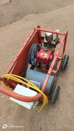 Korea Used Gasoline-Powered Pressure Washer or Sprayer.