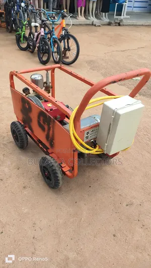 Korea Used Gasoline-Powered Pressure Washer or Sprayer.