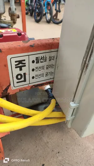 Korea Used Gasoline-Powered Pressure Washer or Sprayer.
