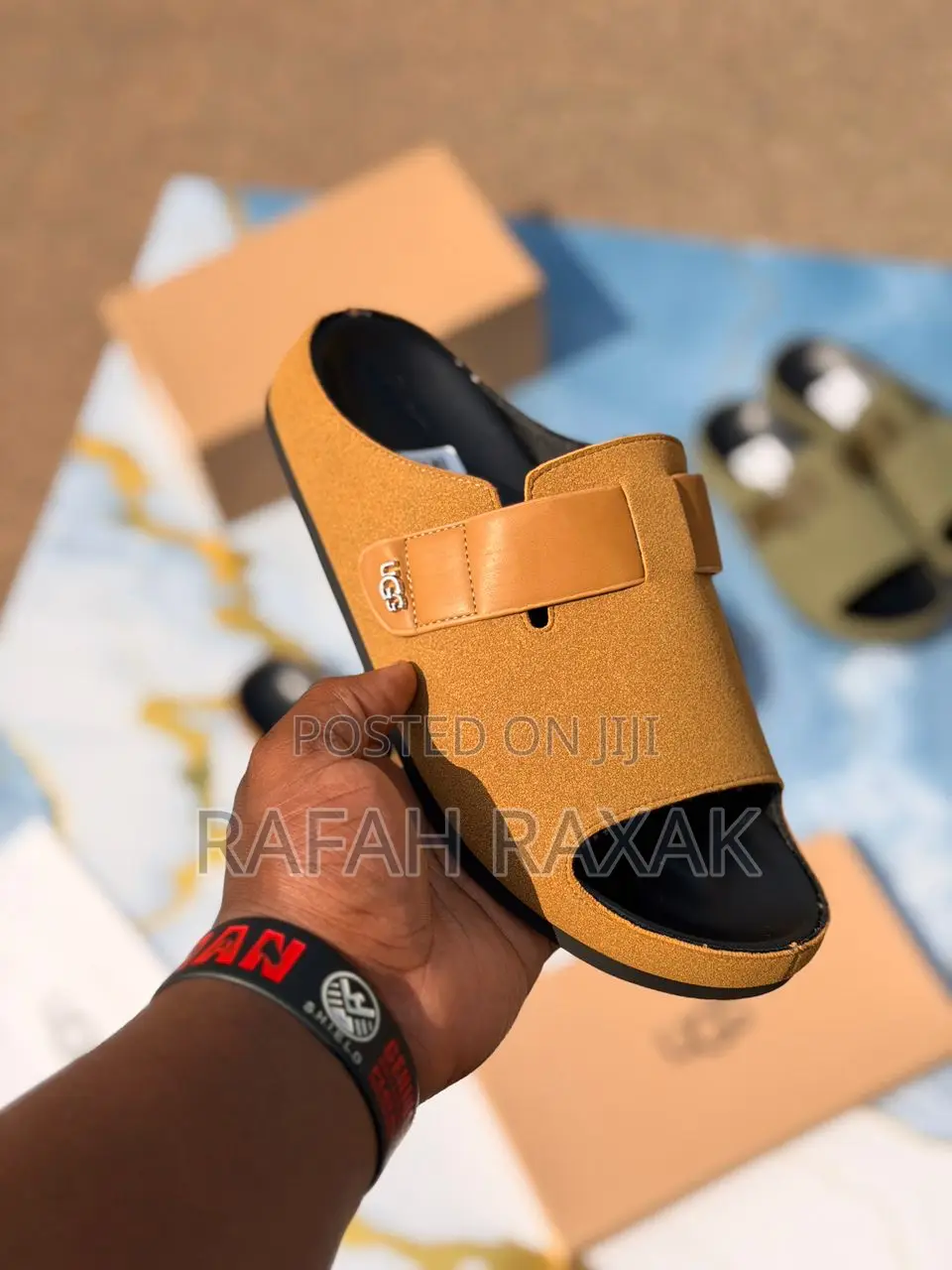 Leather Black Version of Ugg Men’S Sandals