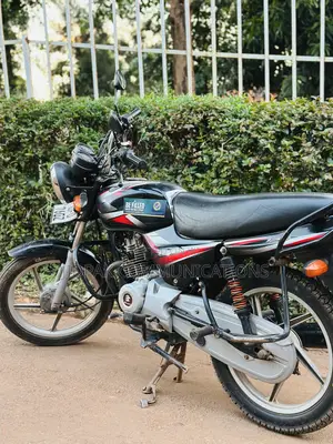 Bajaj CT 125X 2020 Red