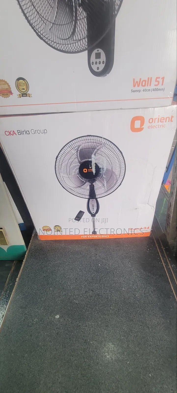 Original Indian Fan Orient With a Remote