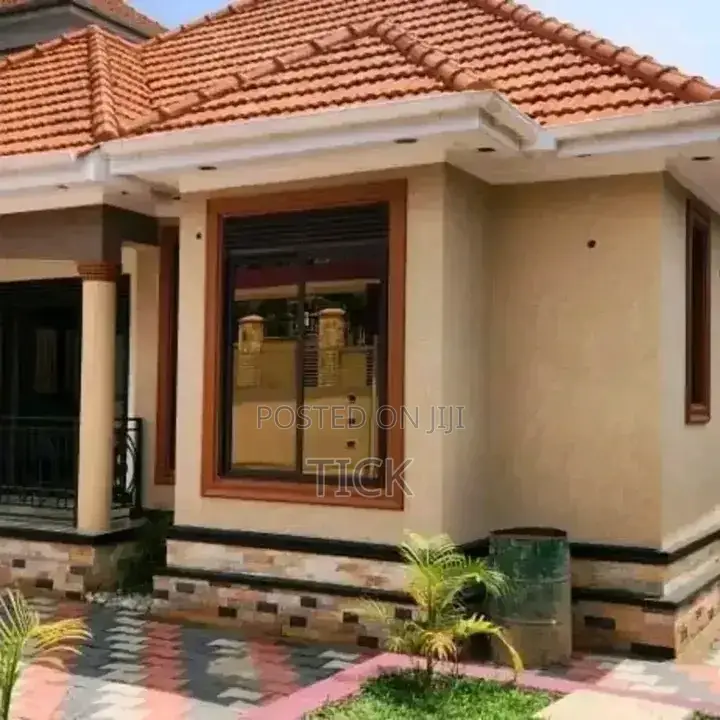 4bdrm House in Kira, Nakawa for sale