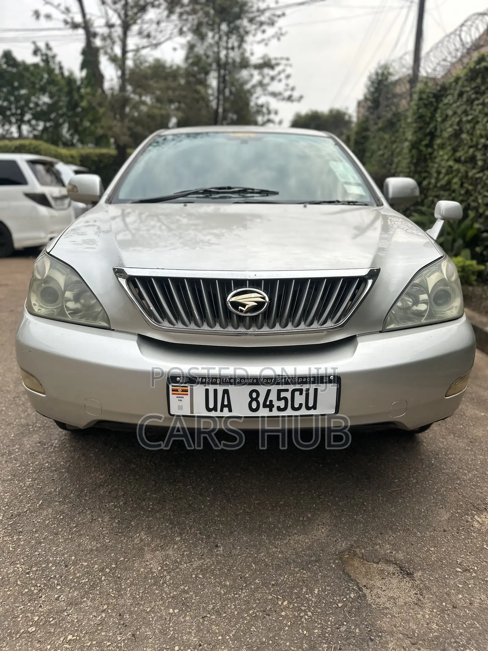Toyota Harrier 240G 2003 Silver