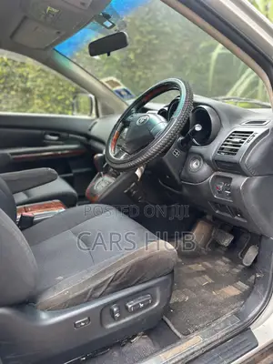 Toyota Harrier 240G 2003 Silver
