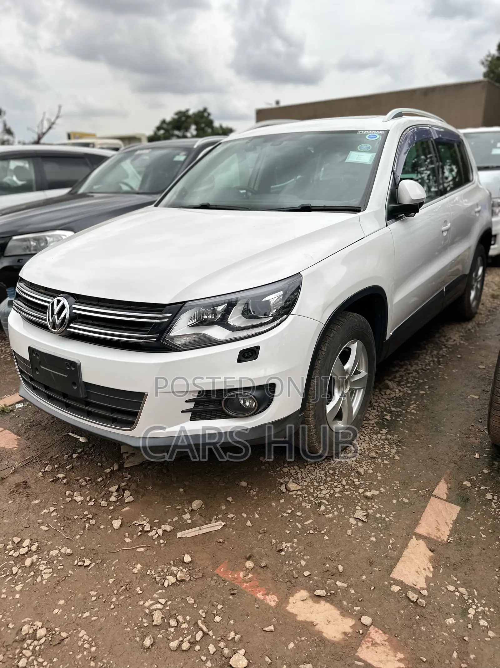 Volkswagen Tiguan 2.0 S Automatic 2012 White