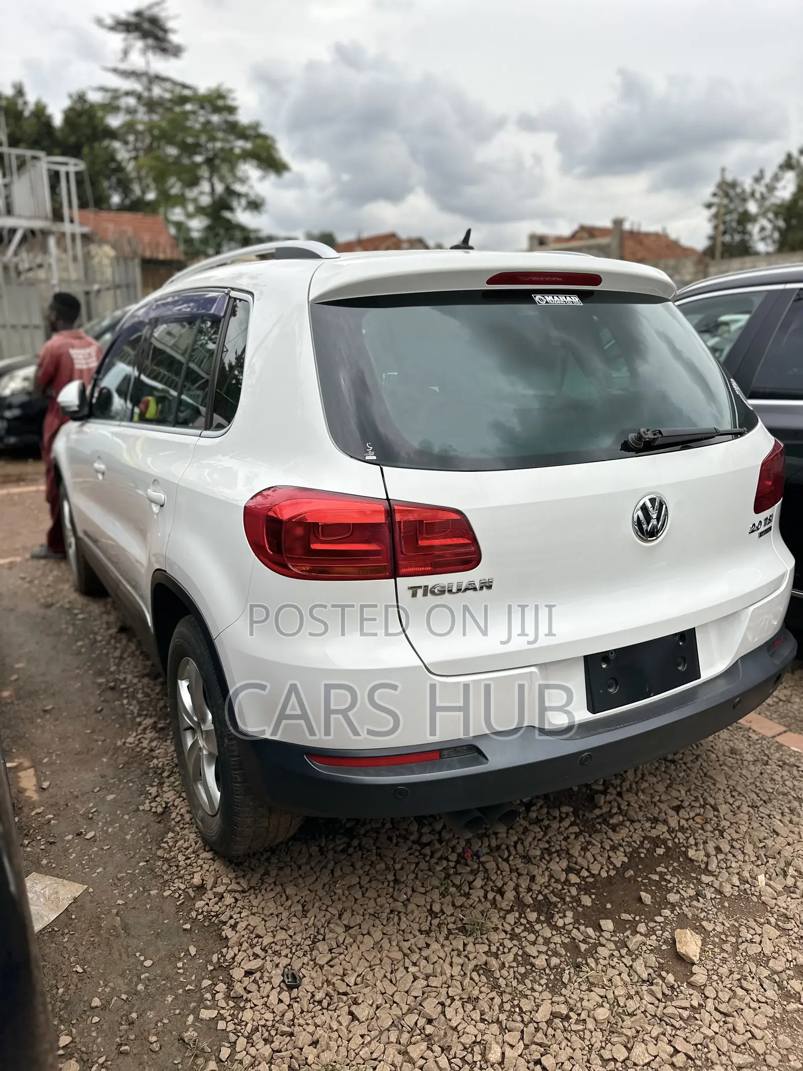 Volkswagen Tiguan 2.0 S Automatic 2012 White