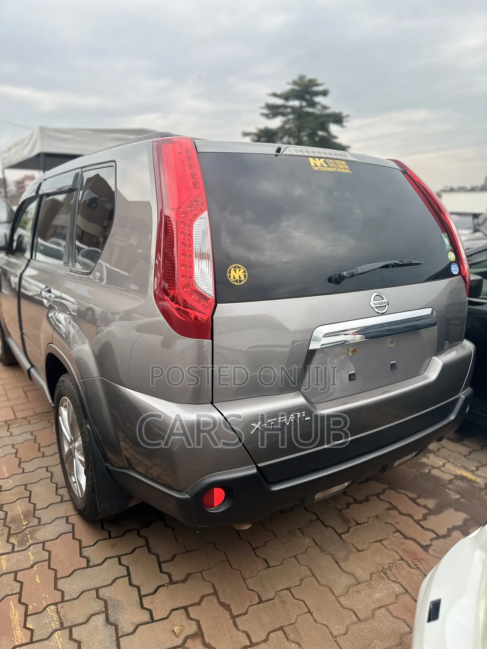 Nissan X-Trail 2.0 Petrol XE 2012 Gray