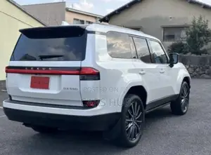 Lexus GX 550 Premium+ 4WD 2025 White