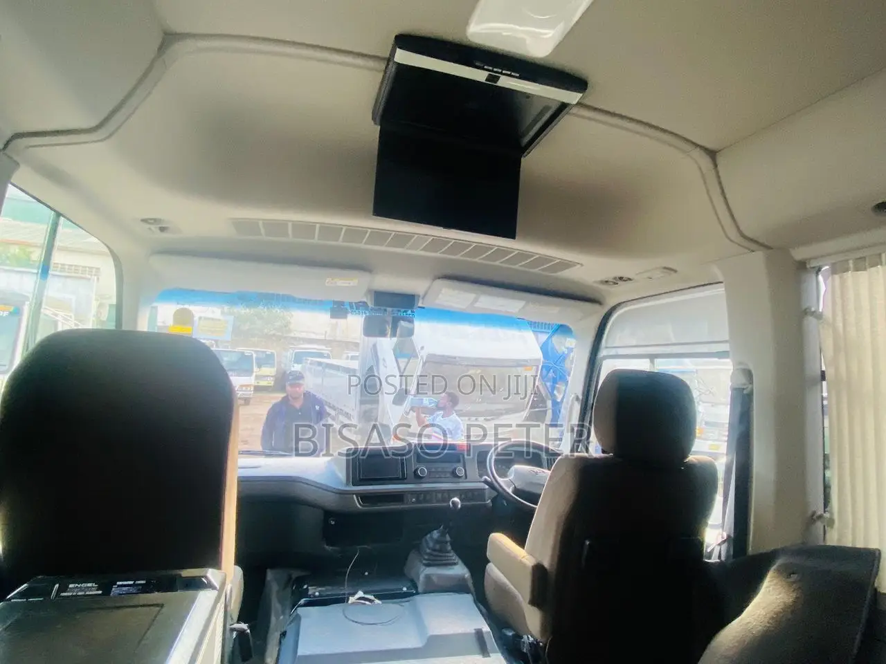 Toyota Coaster 2017 Silver
