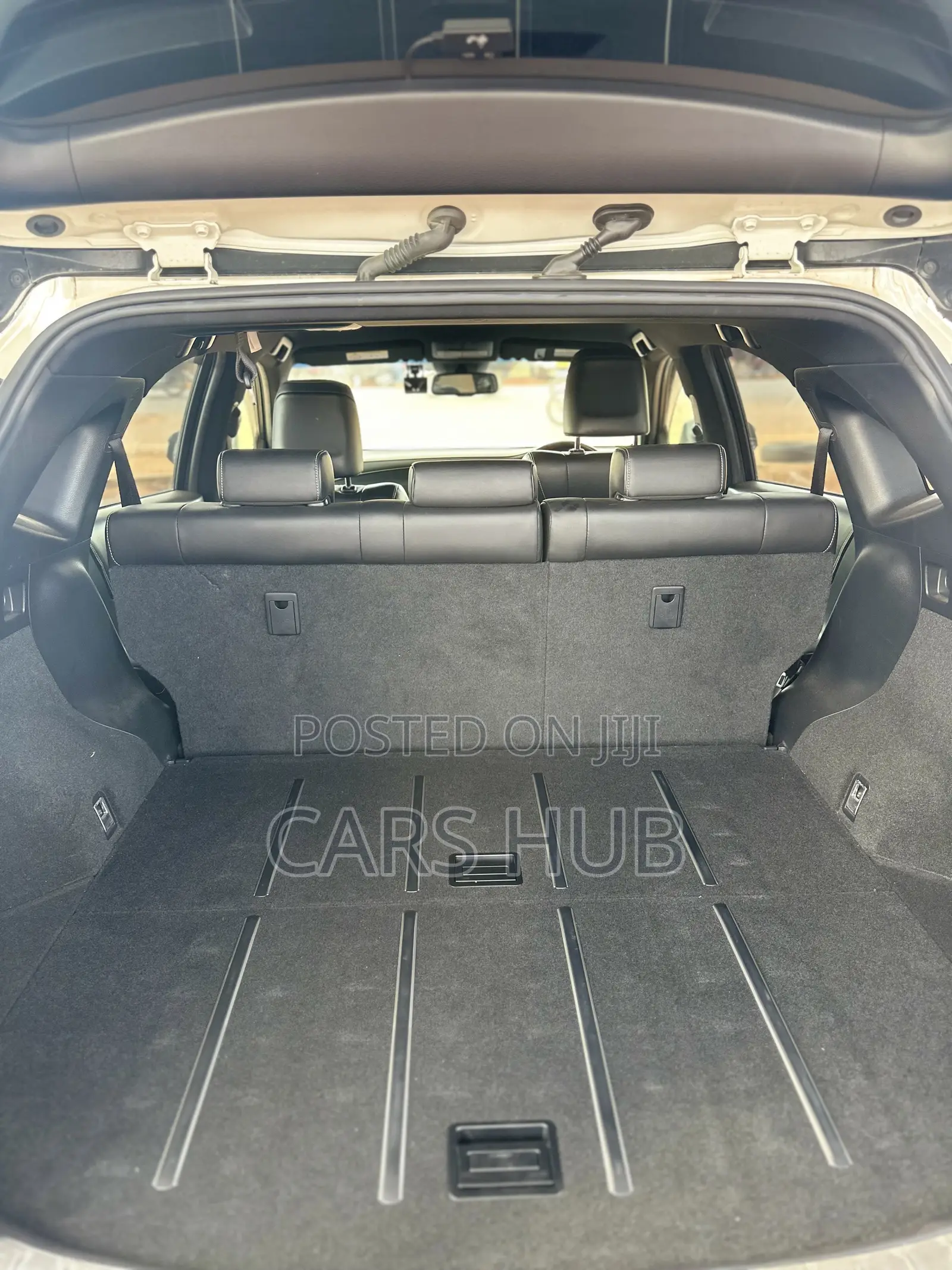 Toyota Harrier 2.0 2016 White