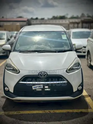 Toyota Sienta 1.5 AWD 2016 White