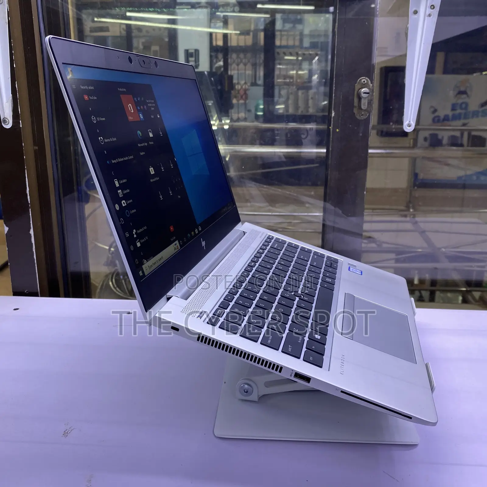 Laptop HP EliteBook 840 G5 8GB Intel Core i5 SSD 256GB